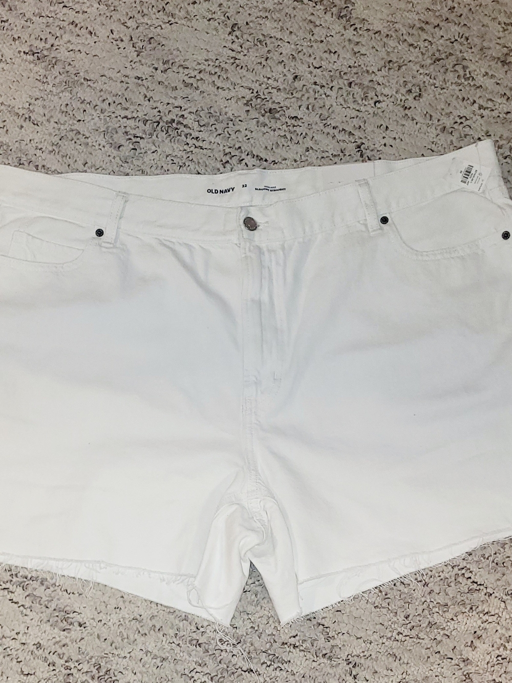 Old Navy Slouchy Straight Shorts - Picture 2 of 5